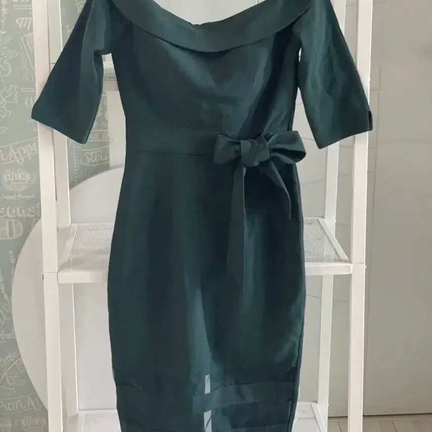 [BUNJANG] Off-Shoulder Cap Dress / 오프숄더 캡 원피스
