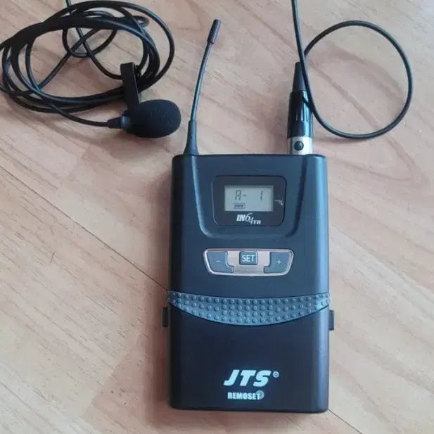 [BUNJANG] JTS Wireless Lavalier Microphone / JTS 무선 마이크 핀 마이크