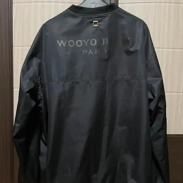 [BUNJANG] Wooyoungmi Nylon Logo Windbreaker / 우영미 나일론 로고 바람막이 46(105)
