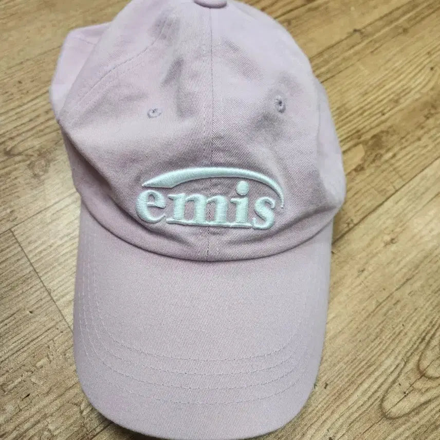 [BUNJANG] Emis Logo Embroidered Basic Ball Cap / emis 볼캡