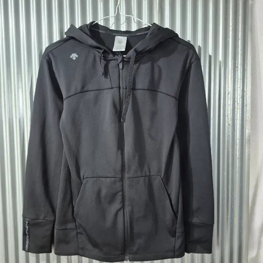 [BUNJANG] Descente Athletic Hooded Zip-Up Black XS / XS 데상트 애슬레틱 후드 집업 블랙