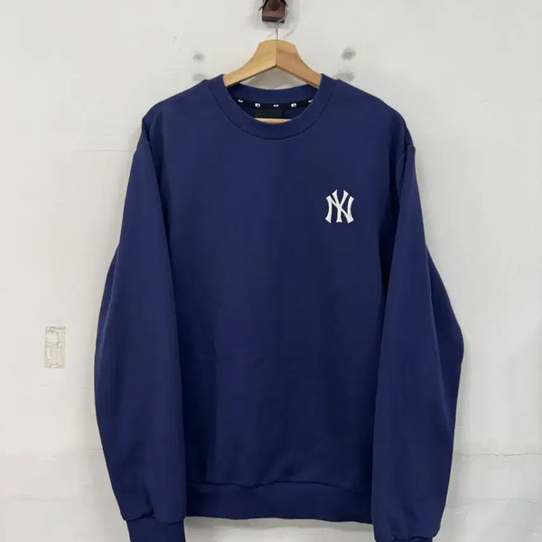 [BUNJANG] MLB New York Yankees Sweatshirt / (105)MLB 뉴욕양키스 맨투맨