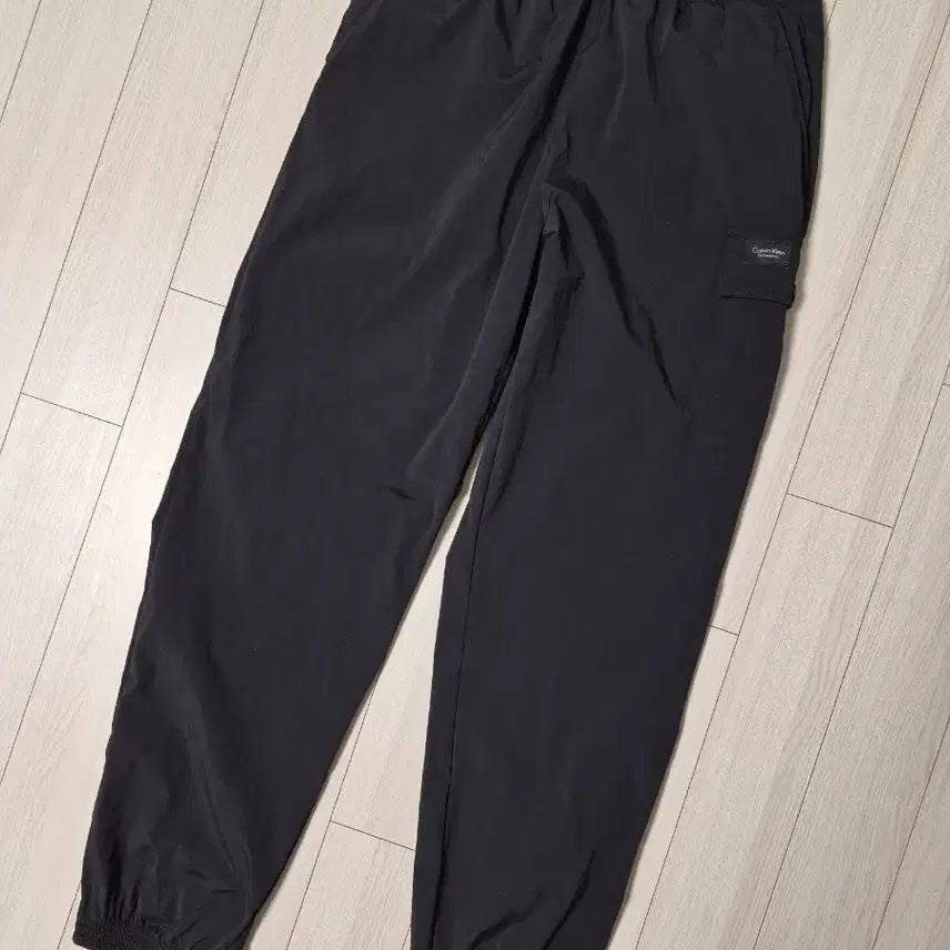 [BUNJANG] Calvin Klein Performance Men's Functional Woven Cargo Jogger Pants Size 95M / 새상품급) 캘빈클라인 퍼포먼스 남성 기능성 우븐 카고 조거팬츠 사이즈95m