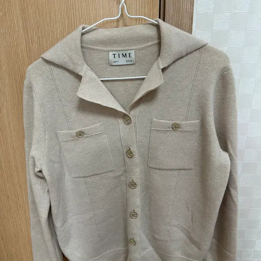 [BUNJANG] Time Open Collar Button Knit Cardigan / 타임 오픈카라 버튼 니트가디건