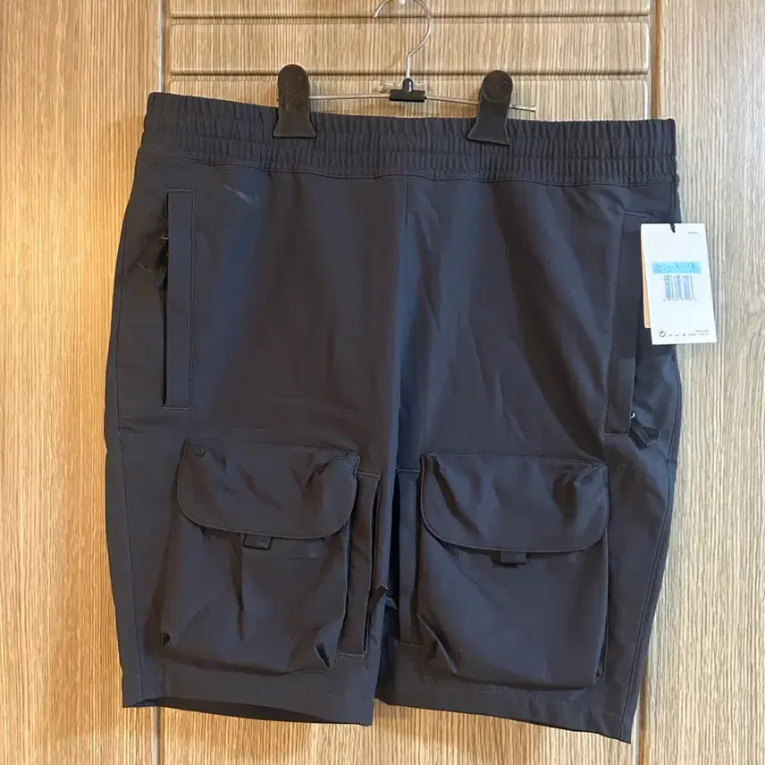 [BUNJANG] Nike Lab AAE 1.0 Cargo Shorts (Medium) / [새제품] 나이키랩 Lab AAE 1.0 카고 쇼츠 (M)