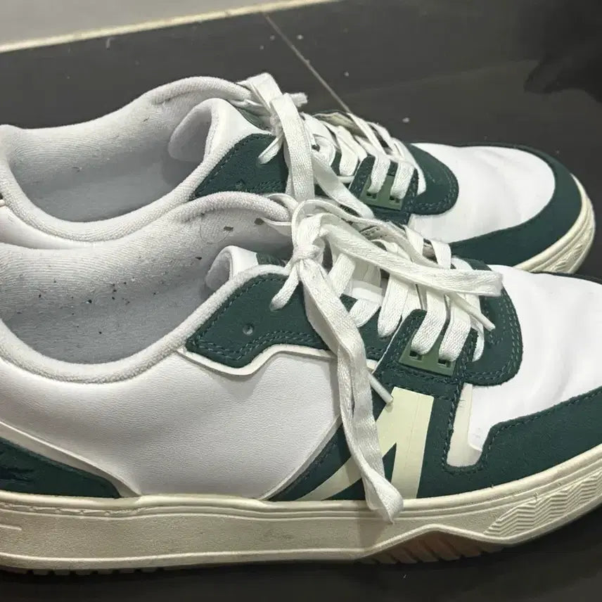 [BUNJANG] Lacoste White & Green Sneakers (255-260) / 라코스테 스니커즈 신발 255-260사이즈