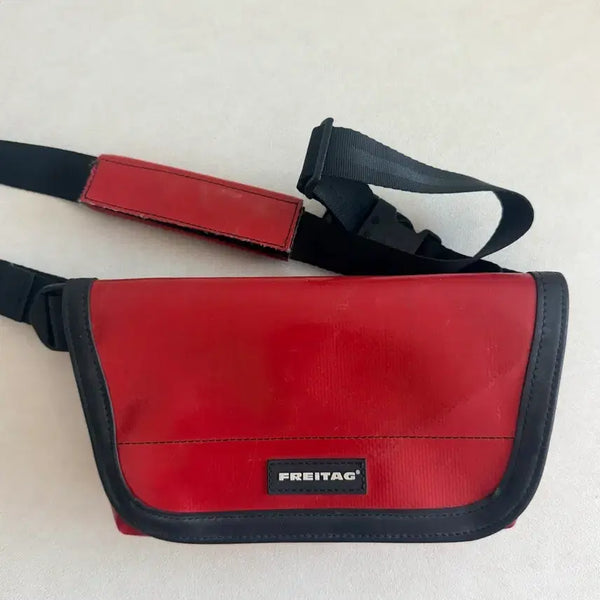 [BUNJANG] Freitag Jamie Red Messenger Bag / 프라이탁 제이미 레드