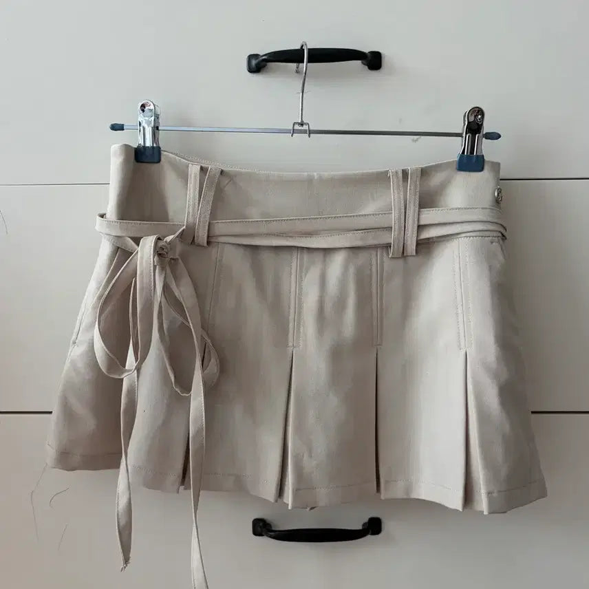 [BUNJANG] Pain Or Pleasure Ru Skirt / 페인오어플레져 루 스커트
