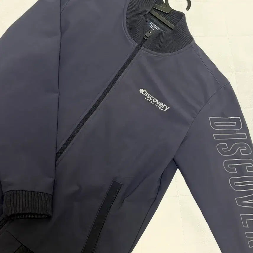 [BUNJANG] Discovery Zip-up Jacket / 디스커버리 집업