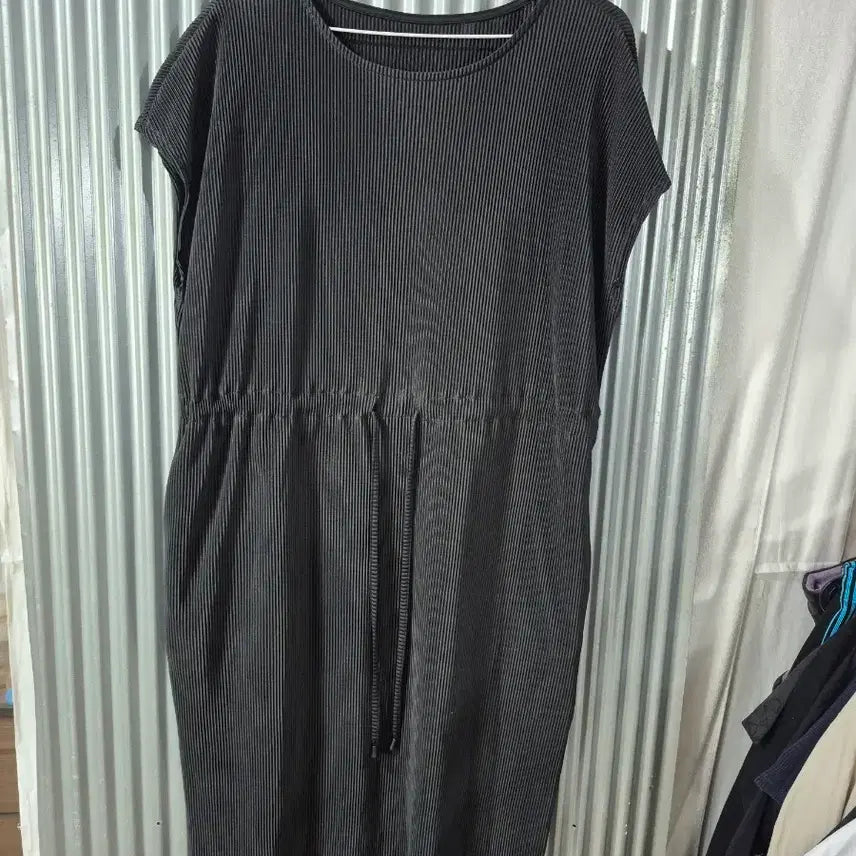 [BUNJANG] Burda Moon Pleated String Dress / 88 부르다문 여성 플리츠 스트링 원피스