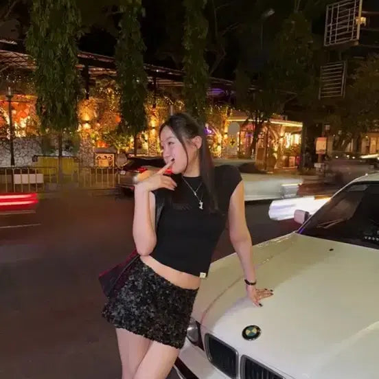 [BUNJANG] Glowny Twinkle Mini Skirt Black / 글로니 glowny TWINKLE MINI SKIRT 트윙클 스커트 블랙