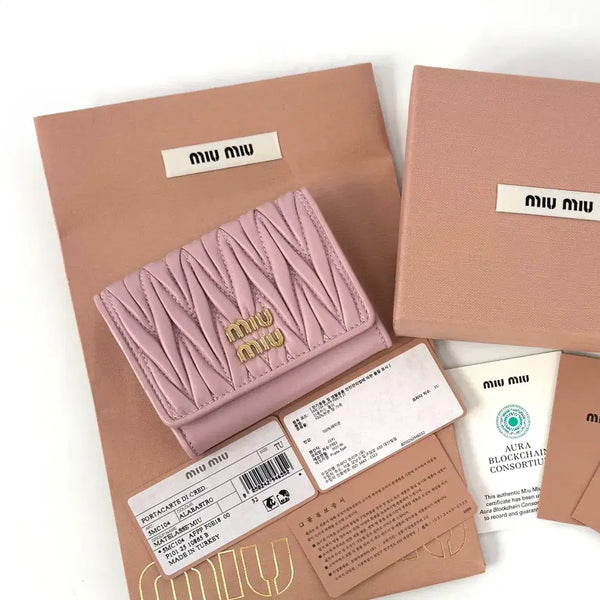 [BUNJANG] Miu Miu Matelassé Nappa Leather Card Holder (5MC104) / 미우미우 마테라쎄 나파 레더 카드지갑 (5MC104)