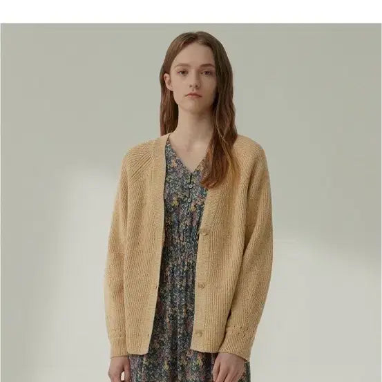 [BUNJANG] Thursday Island Raglan Hacci Cardigan / 써스데이아일랜드 나그랑하찌가디건