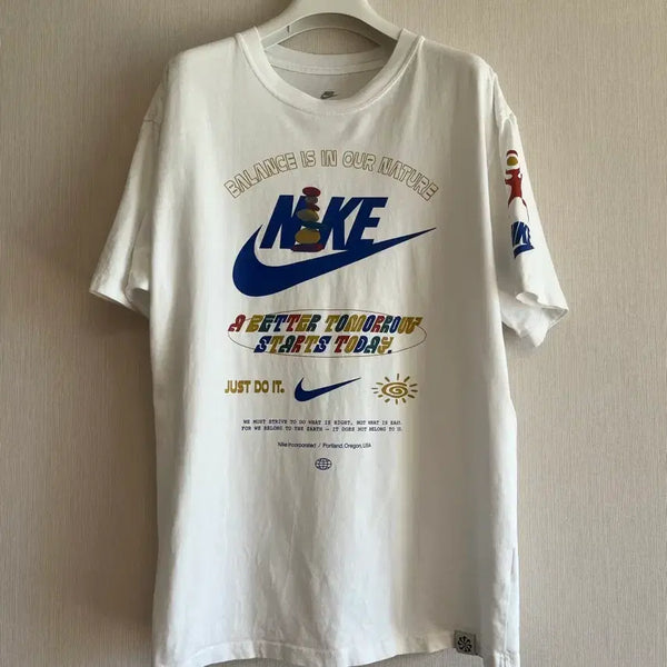 [BUNJANG] Nike Graphic T-Shirt White Men's S / 나이키 그래픽 반팔티 화이트 남성s