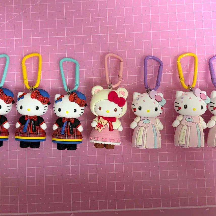 [BUNJANG] Hello Kitty Keychain / 헬로키티 키링