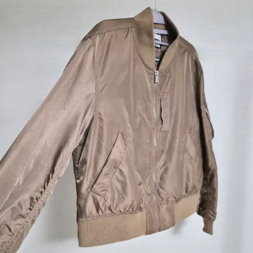 [BUNJANG] Karl Lagerfeld A-Line Bomber Jumper Beige / 66) 칼 라거펠트 A라인 봄버 점퍼 베이지