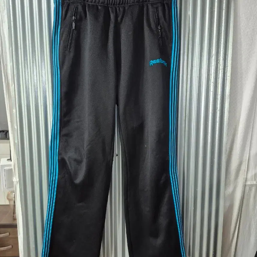 [BUNJANG] Reebok Training Pants Black/Blue / 리복 트레이닝 바지 검/파