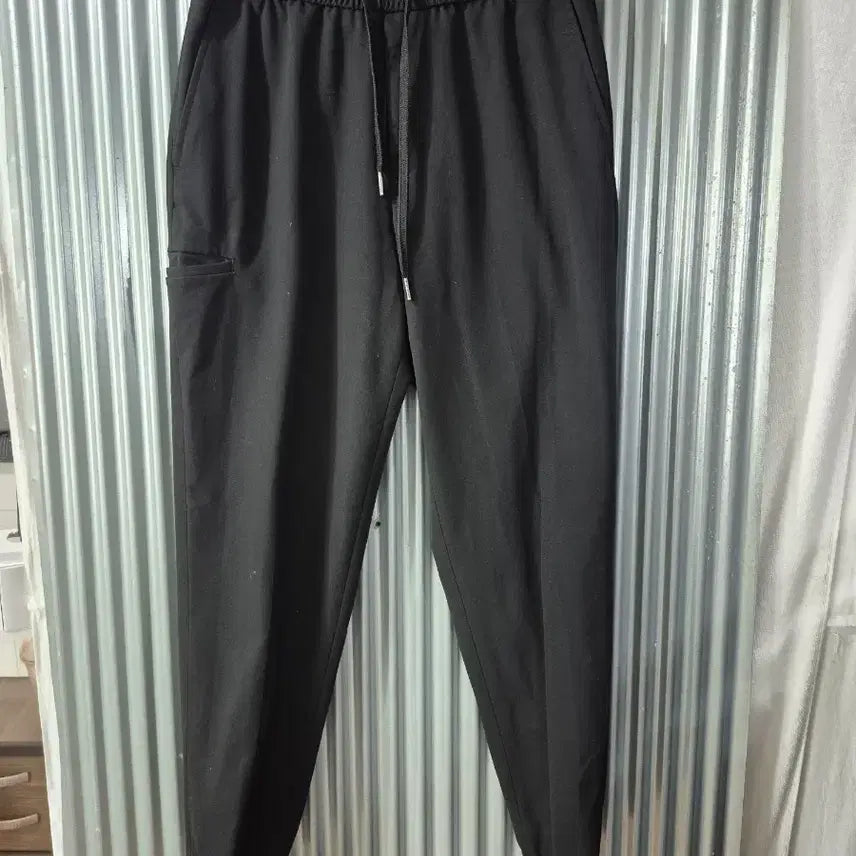 [BUNJANG] 8seconds Black Jogger Pants Size 78 / 78 에잇세컨즈 블랙 조거 팬츠
