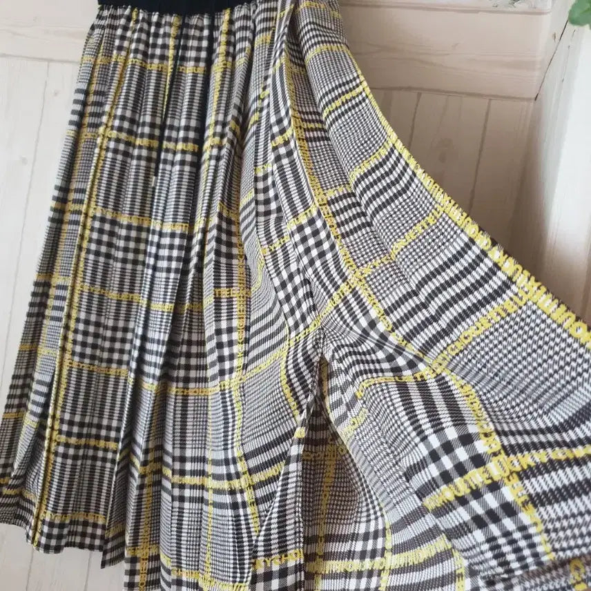[BUNJANG] Lucky Chouette Check Pattern Long Skirt / 럭키슈에뜨 체크 패턴 롱 스커트