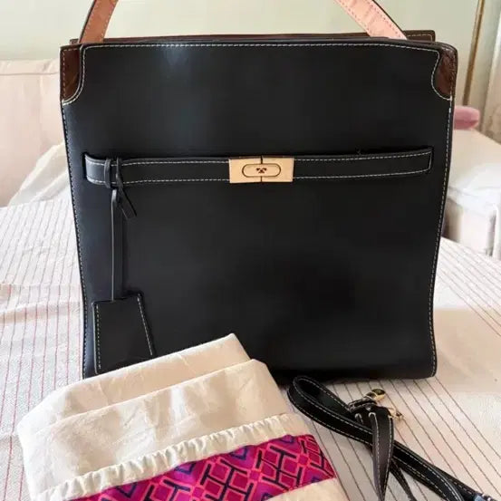 [BUNJANG] Tory Burch Lee Radziwill Large Tote Bag / 토리버치 블랙 리 라지윌 토트백