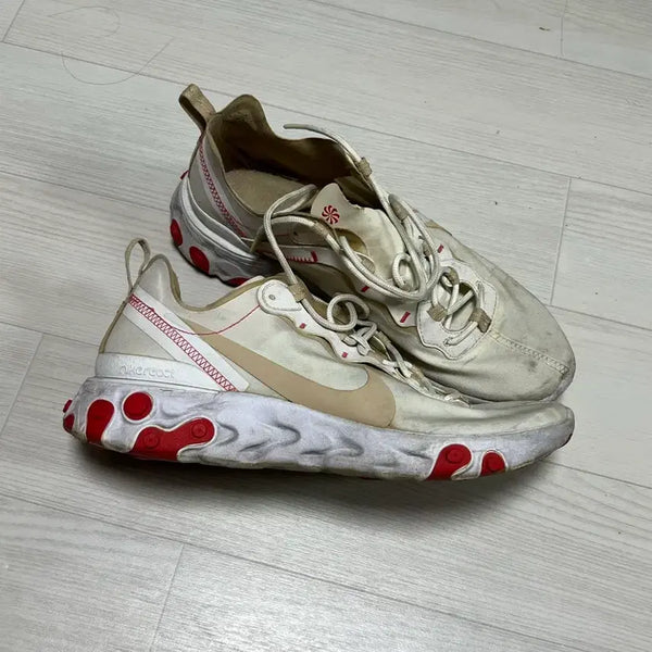[BUNJANG] Nike React Element 55 White Desert Ember Womens 275 / NIKE 나이키 리액트 엘리먼트 55 화이트 데저트 엠버 우먼스 275