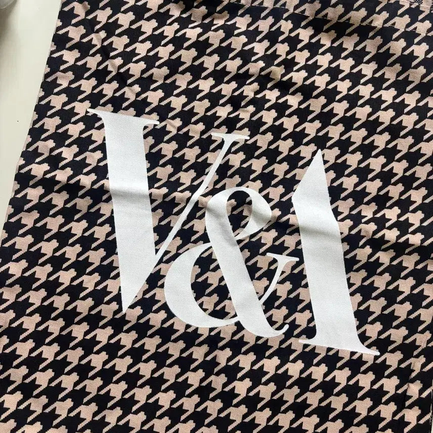 [BUNJANG] V&A Museum London Eco Bag / 새상품) 런던 V&A 뮤지엄 에코백