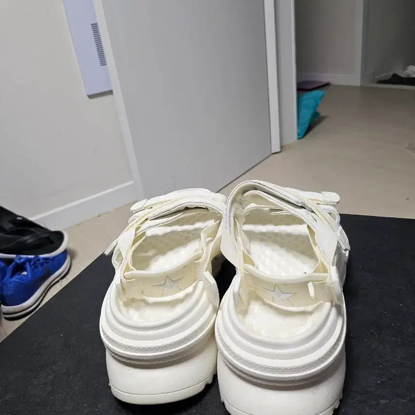 [BUNJANG] Converse Platform Sandals White 240mm / 컨버스 플랫폼 샌들 화이트 240mm 상태매우좋음