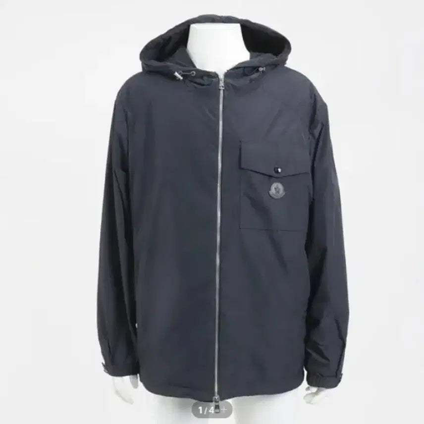 [BUNJANG] Moncler Windbreaker Jacket Navy Size 4 / 몽클레어 바람막이 4