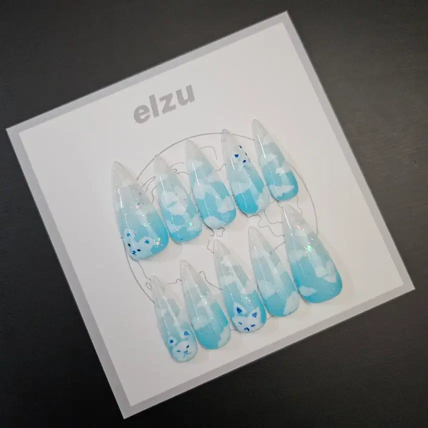 [BUNJANG] Handmade Cloud Nail Tips (Size L) / [새상품] 구름 수제 네일팁 팝니다
