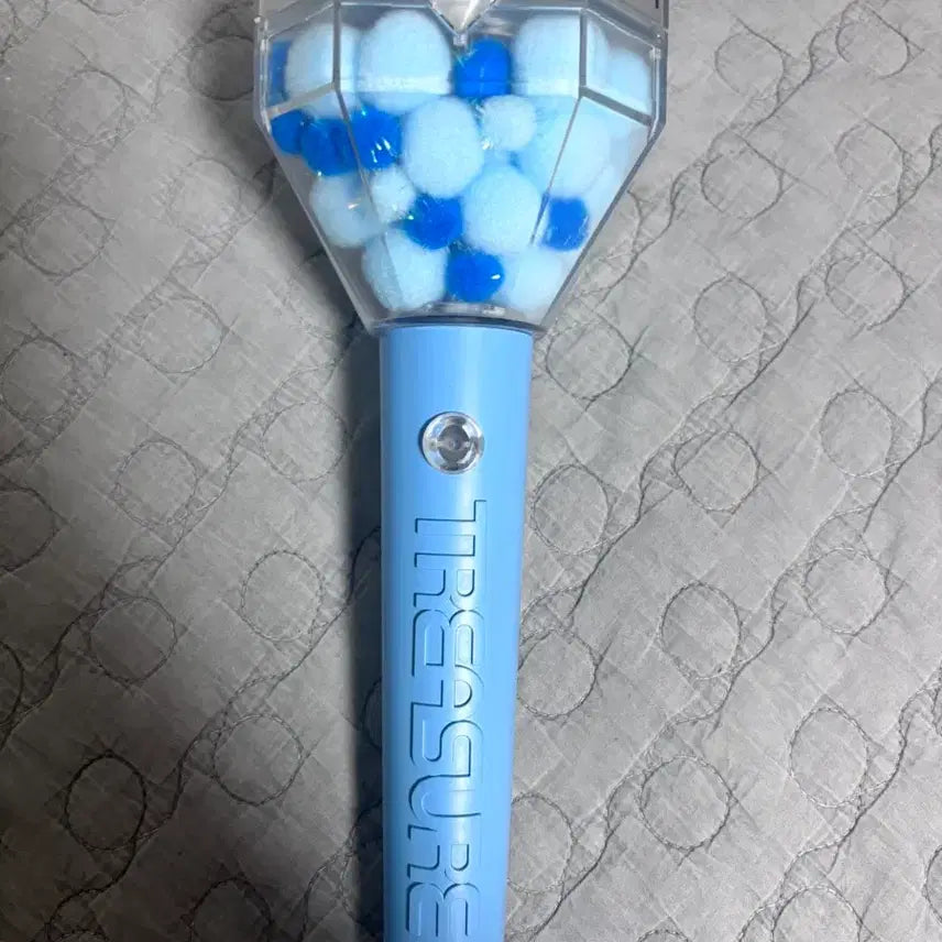[BUNJANG] TREASURE Official Lightstick (Old Version) / 트레저 응원봉 트라이트 구버전 양도