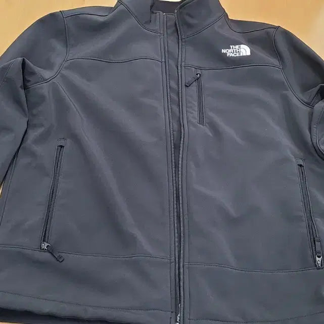[BUNJANG] The North Face Softshell Jacket Black / 노스페이스 소프트쉘 자켓 블랙