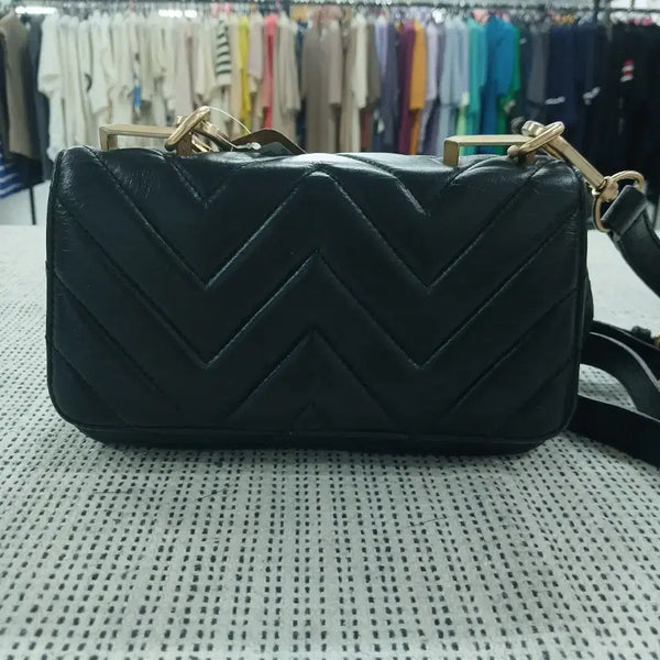 [BUNJANG] BOOGO Black Quilted Chain Shoulder Bag / BOOGO 블랙 퀼팅 체인 숄더백