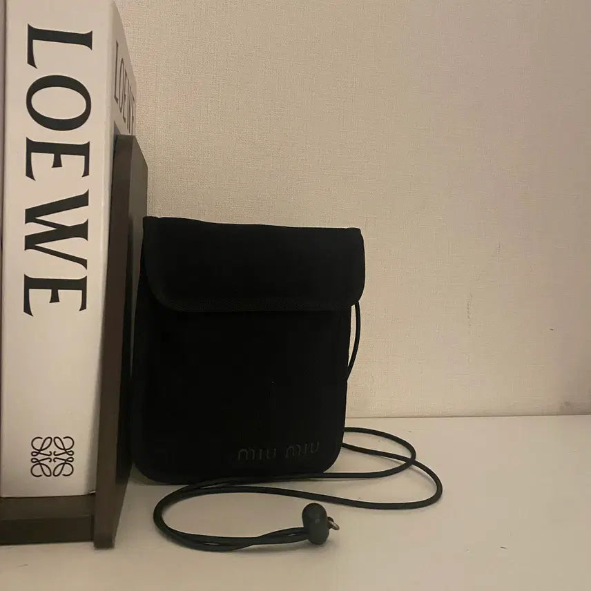 [BUNJANG] Miu Miu Technical Archive Black Mesh Mini Shoulder Bag / MIU MIU / 빈티지 미우미우 테크니컬 아카이브 블랙 메쉬 미니 숄더백 / 크로스백