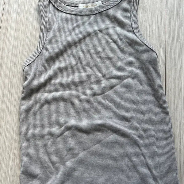 [BUNJANG] Women's Sleeveless Top / 민소매 여자 나시
