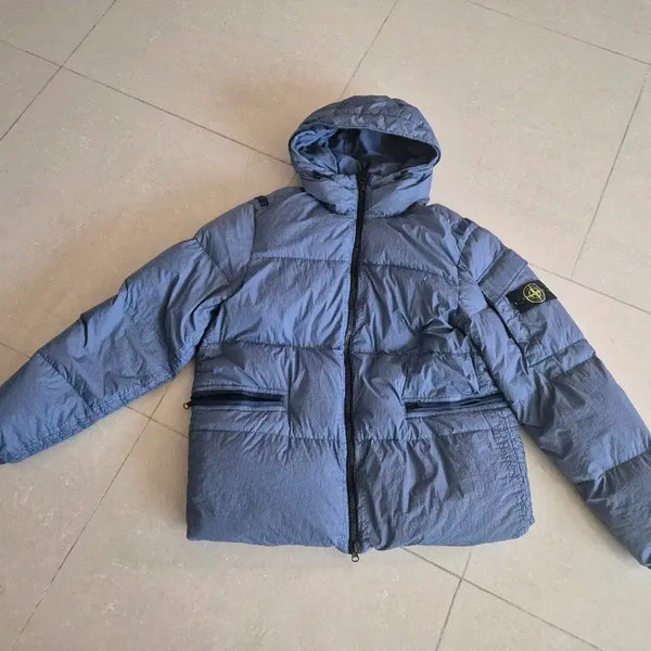 [BUNJANG] Stone Island 22FW Crinkle Reps Hooded Down Jacket / 스톤아일랜드 22년 크링클랩스 패딩 m사이즈 판매해요