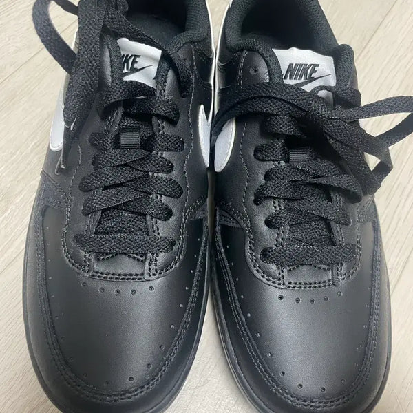 [BUNJANG] Nike Gamma Force Sneakers / 나이키 감마포스 240