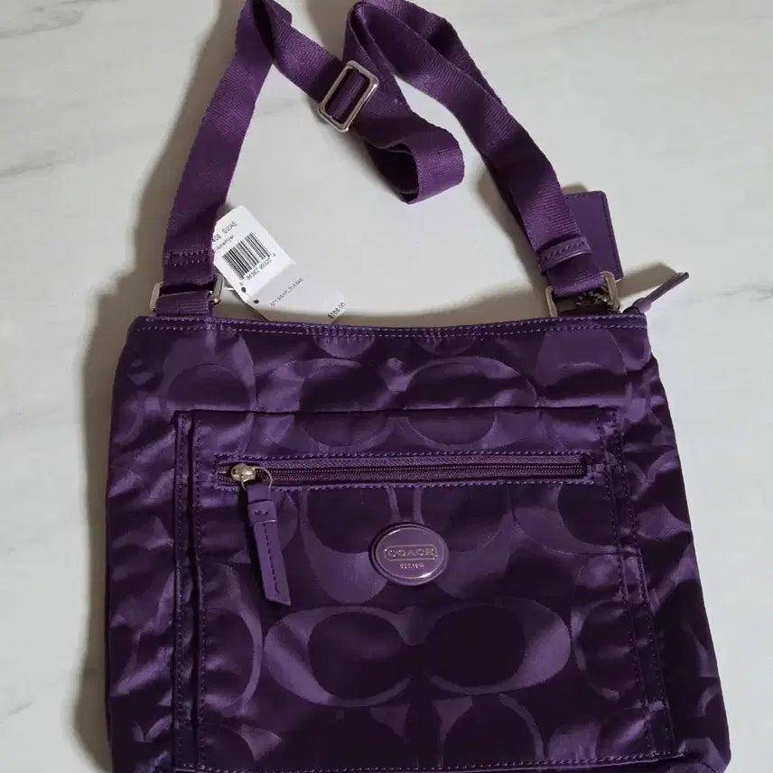 [BUNJANG] Coach Signature Pattern Crossbody Bag Purple / 코치 시그니처 패턴 크로스백 퍼플