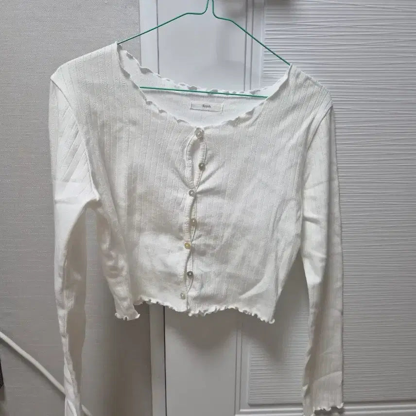 [BUNJANG] Reye Cardigan / 레예 가디건