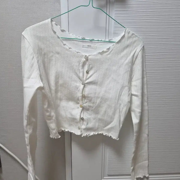 [BUNJANG] Reye Cardigan / 레예 가디건