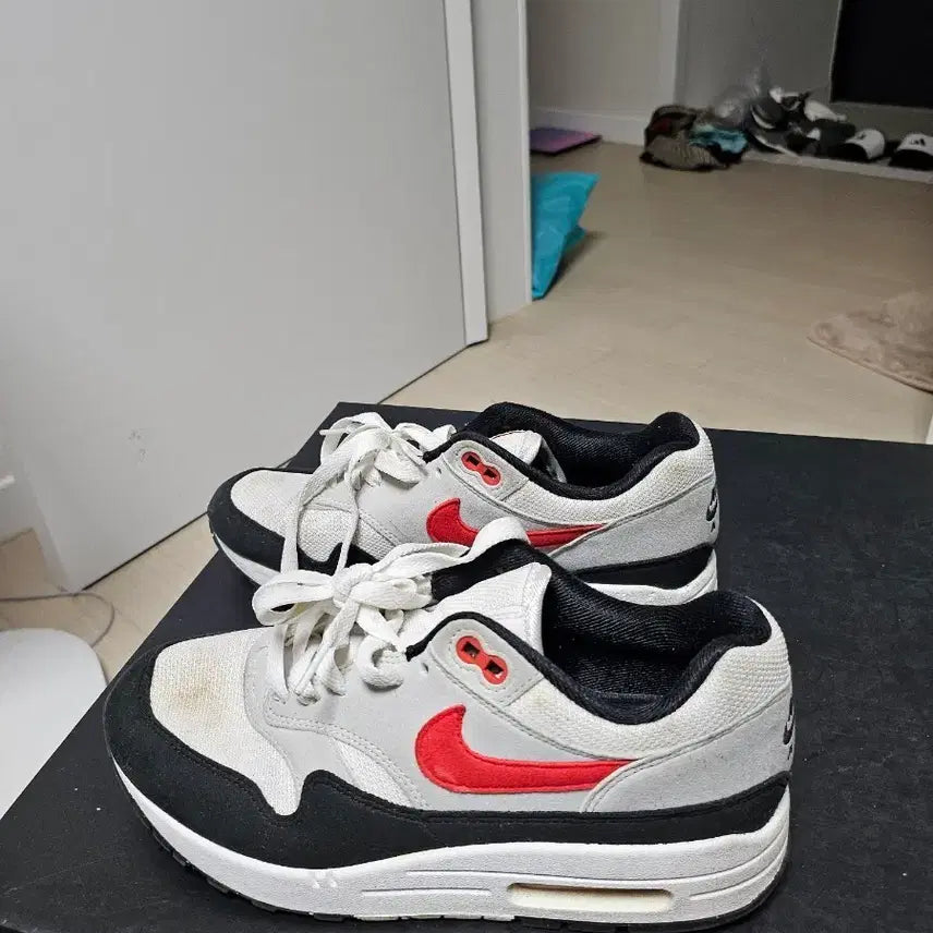 [BUNJANG] Nike Air Max 1 White/Red 245mm / 나이키 에어맥스 1 화이트/레드 245mm 상태좋음