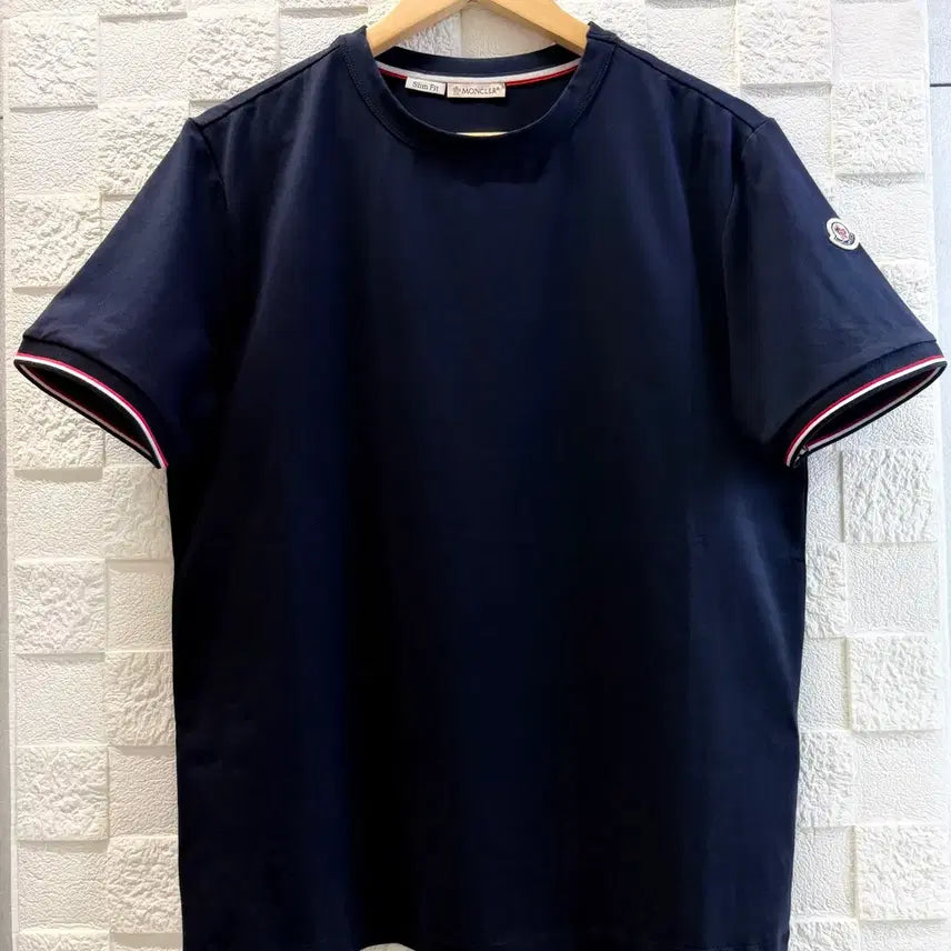 [BUNJANG] Moncler Navy Round Neck T-Shirt / 특가!! <정품>새제품!몽클레어 네이비 라운드티