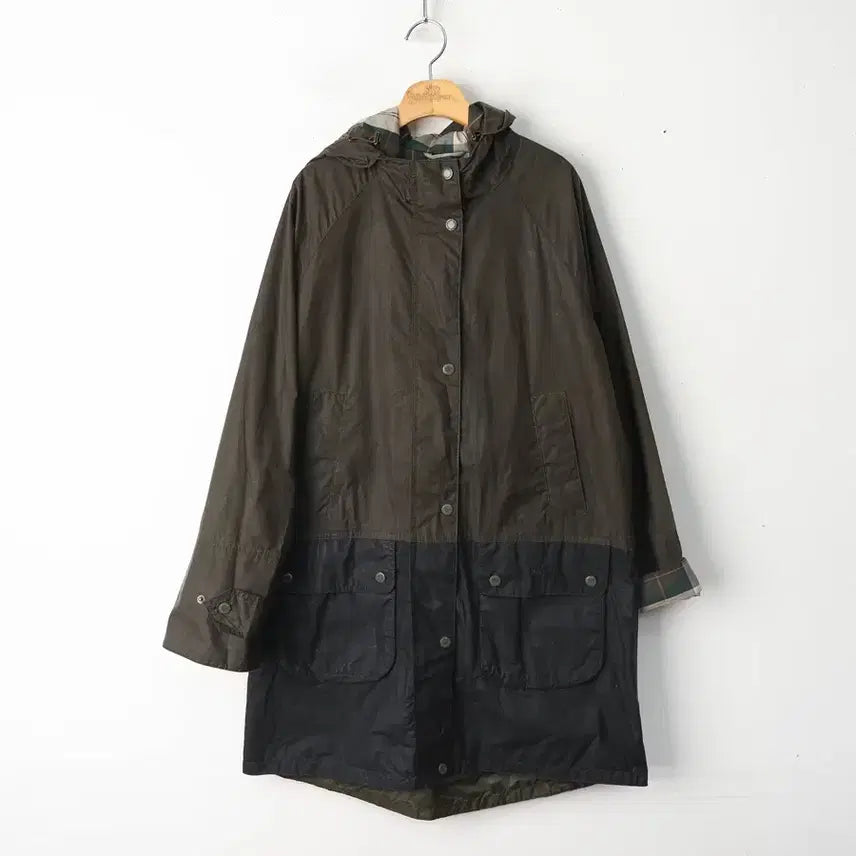 [BUNJANG] Barbour Lightweight Madison Wax Jacket Khaki / 44/바버 라이트웨이트 메디슨 왁스 자켓