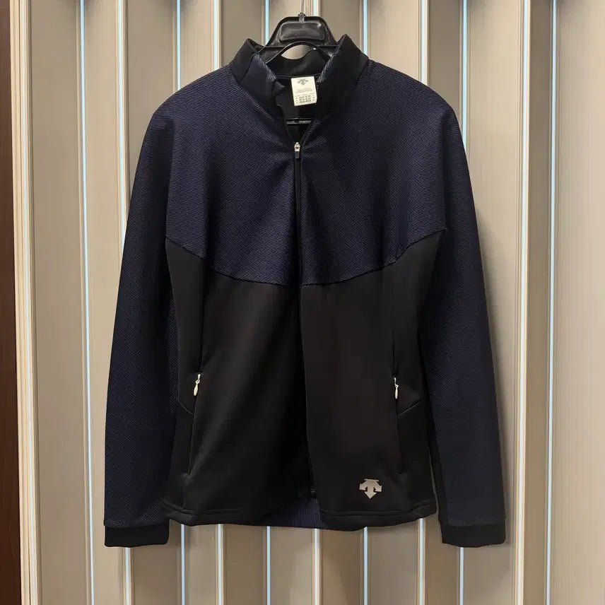 [BUNJANG] Descente Women's Full Zip Jacket M (90) Black / 데상트 여성 집업 자켓 M (90) 블랙