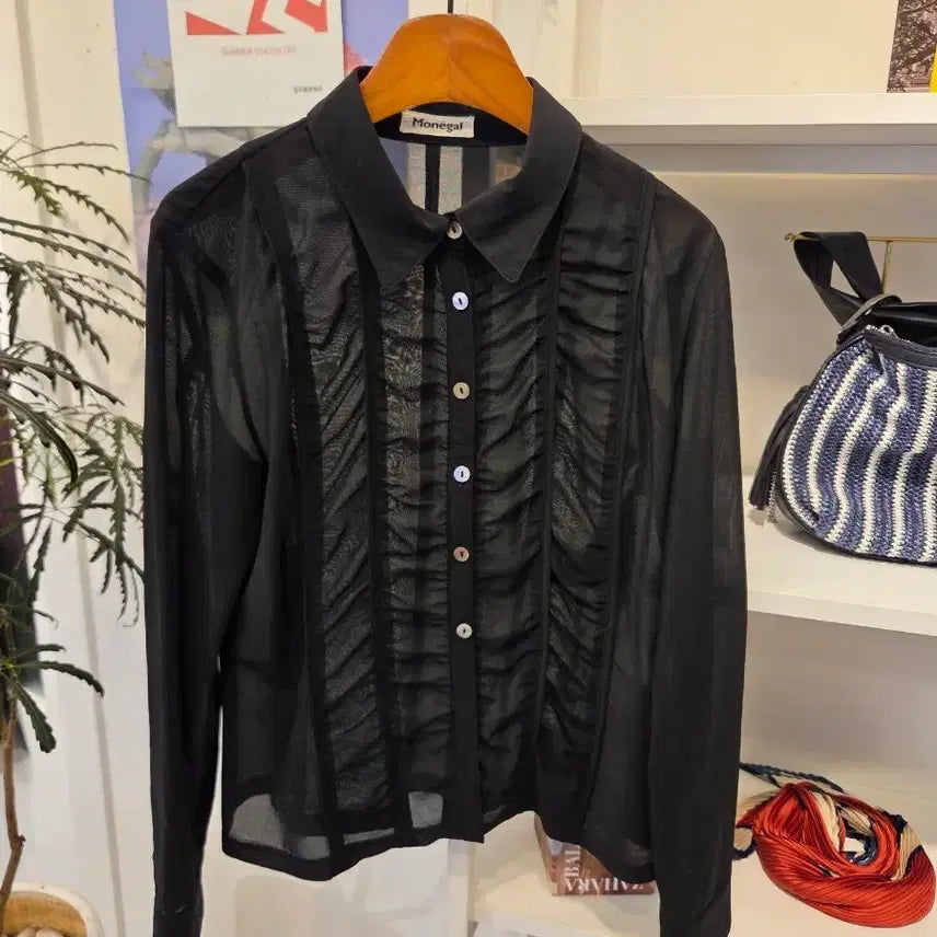[BUNJANG] Monegal Shirring See-Through Blouse / monegal 모네갈 셔링 시스루 블라우스