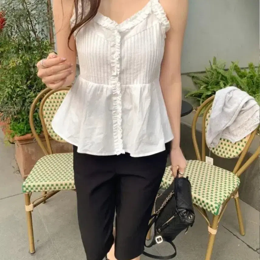 [BUNJANG] Ouir Mone Frill Pintuck Layered Bustier / ouir 위어 모네 탑 프릴 핀턱 레이어드 뷔스티에