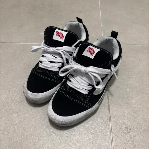 [BUNJANG] Vans Old Skool Black True White Sneakers / 반스 뉴스쿨 블랙 트루 화이트