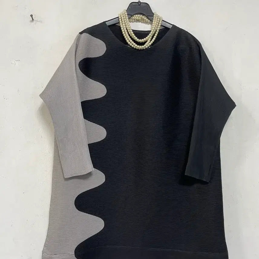[BUNJANG] Pleated Long Blouse / N6985 플리츠 롱 블라우스.아방
