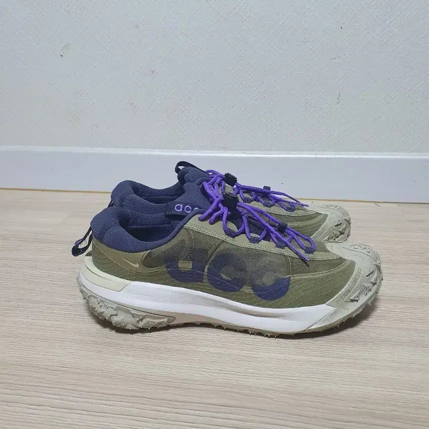 [BUNJANG] Nike ACG Mountain Fly 2 Low (Size 280) / 나이키 ACG 마운틴 플라이 2 로우 280