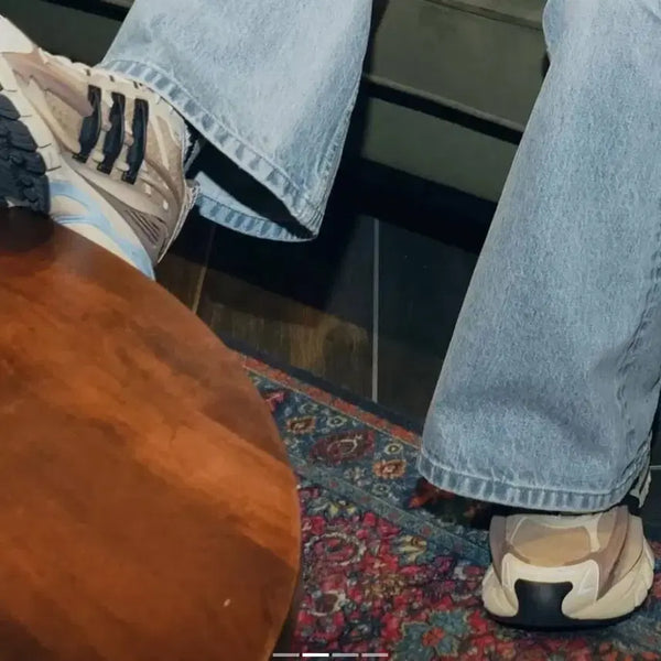 [BUNJANG] Adidas x Pharrell Jellyfish Sandals Brown / 아디다스 x 퍼렐 젤리피쉬 샌들 브라운 240