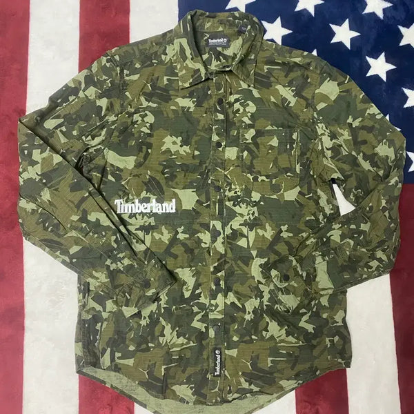 [BUNJANG] Timberland Camo Back Logo Shirt / 팀버랜드 카모 플라쥬 백로고 셔츠